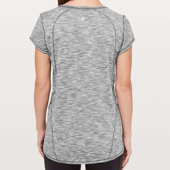 Lululemon Another Mile Short Sleeve Heathered Grey Tee Size 2 - Picture 1 of 6